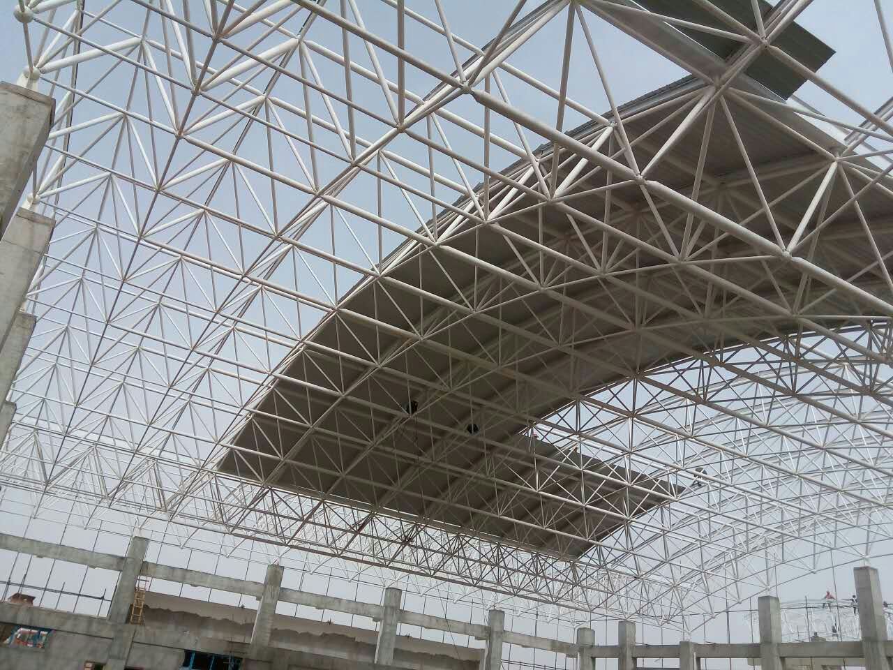 双辽青岛一汽网架